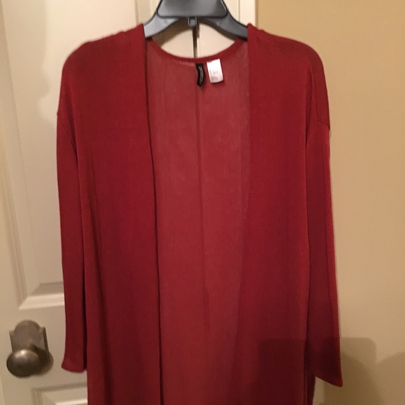 Rusty colored long lighweight cardi - Picture 1 of 3